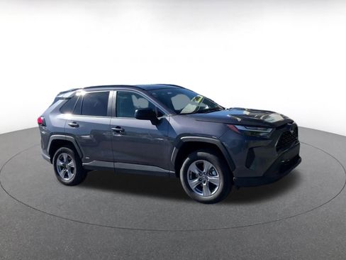 Used 2025 Toyota RAV4 LE image 2