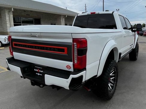 Used 2024 Ford F250 Lariat w/ Lariat Ultimate Package AWD/4WD image 5