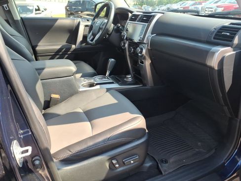 Used 2024 Toyota 4Runner SR5 Premium w/ Moonroof Package AWD/4WD image 27