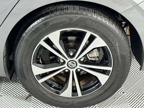 Used 2023 Nissan Sentra SV FWD image 10