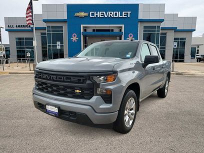 Used 2025 Chevrolet Silverado 1500 Custom