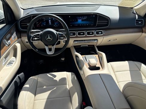 Used 2023 Mercedes-Benz GLE 350 4MATIC w/ Premium Package image 23
