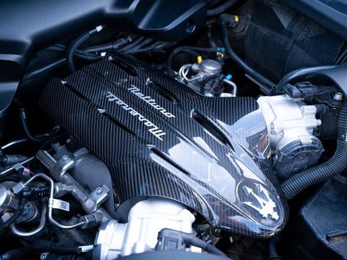 Used 2022 Maserati MC20 Coupe RWD image 49