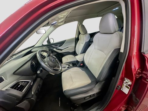 Used 2023 Subaru Forester Premium image 13