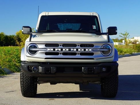 New 2025 Ford Bronco Badlands image 41