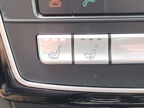 Used 2019 Mercedes-Benz GLE 63 AMG 4MATIC image 26