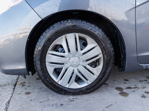 Used 2020 Honda Fit LX image 12