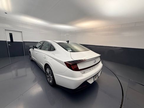 Certified 2023 Hyundai Sonata SEL FWD image 4