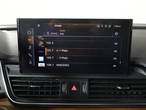 Used 2023 Audi Q5 2.0T Premium Plus image 45