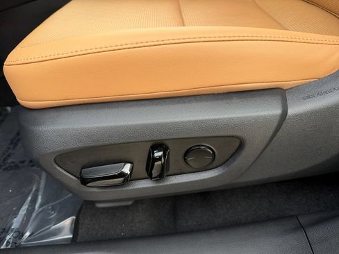 Certified 2026 Lexus RX 350 Premium Plus w/ Convenience Package AWD/4WD image 17