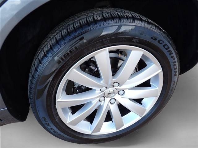 Used 2016 Volvo XC90 T6 Momentum w/ Protection Package Plus AWD/4WD image 7