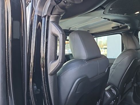 New 2026 Jeep Gladiator Sport image 97