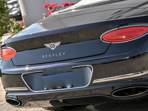 Used 2020 Bentley Continental GT image 15