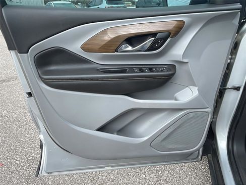 Used 2019 GMC Terrain SLE w/ Driver Convenience Package image 20