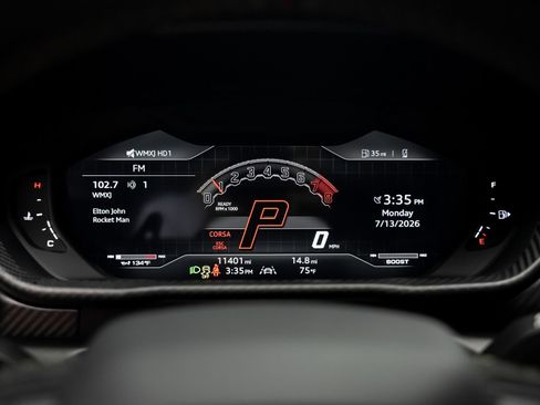 Used 2024 Lamborghini Urus Performante AWD/4WD image 50