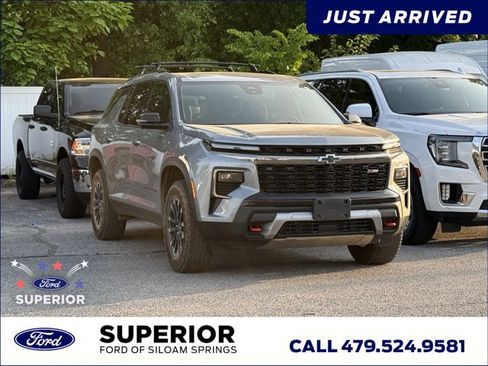 Used 2025 Chevrolet Traverse Z71 w/ Enhanced Driving Package AWD/4WD image 1
