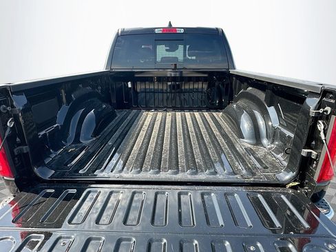 New 2026 RAM 1500 Big Horn AWD/4WD image 31