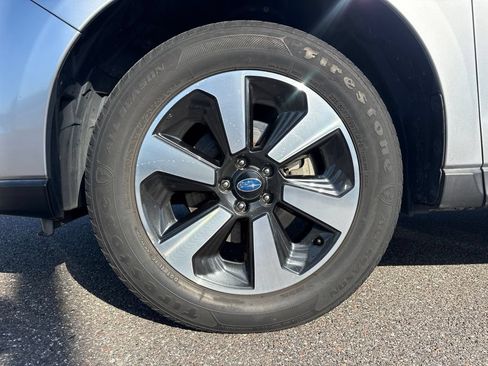 Used 2018 Subaru Forester 2.5i Premium AWD/4WD image 9