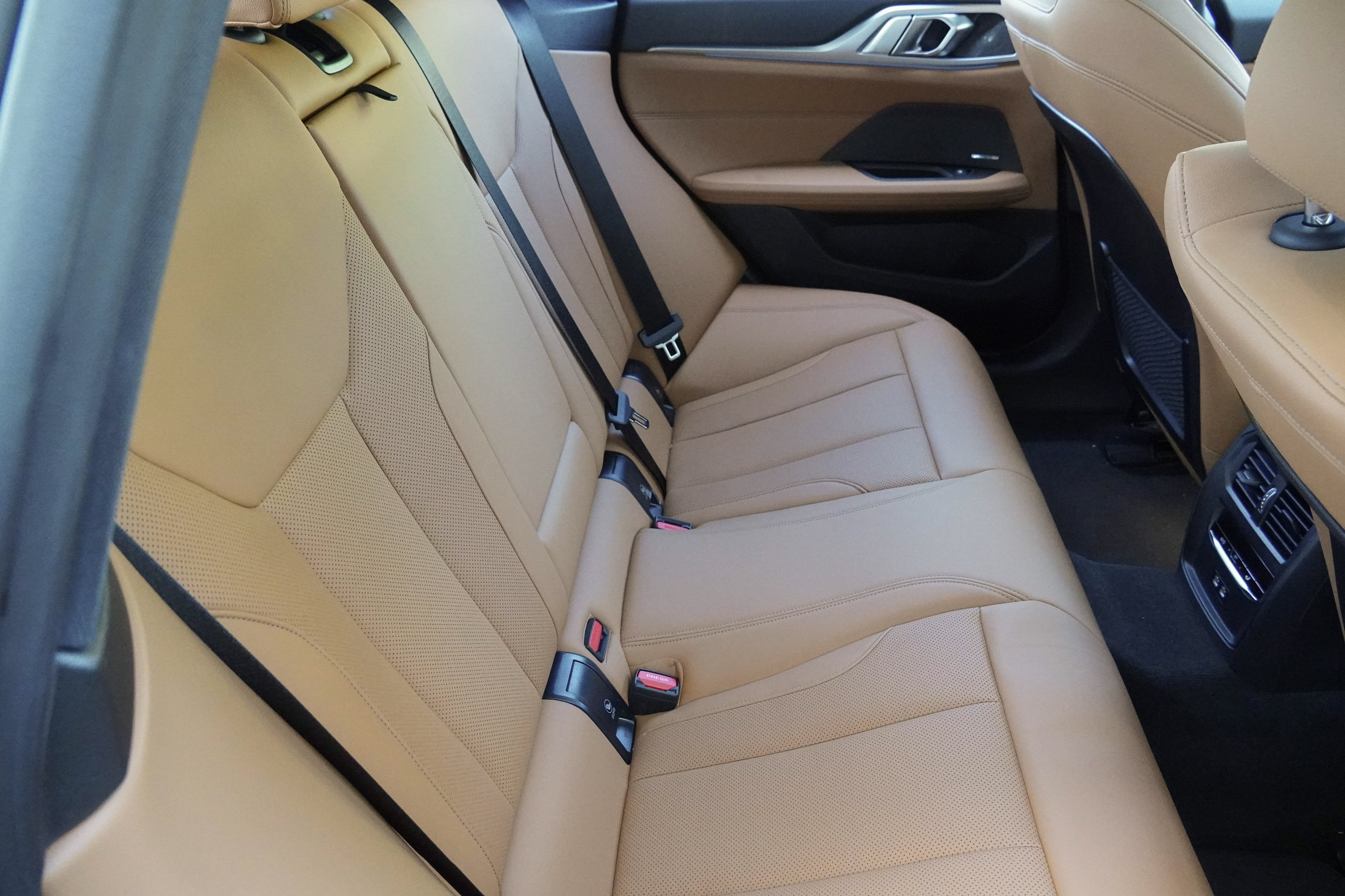 Certified 2023 BMW i4 eDrive35 RWD image 34