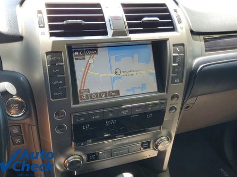 Used 2020 Lexus GX 460 Premium AWD/4WD image 25