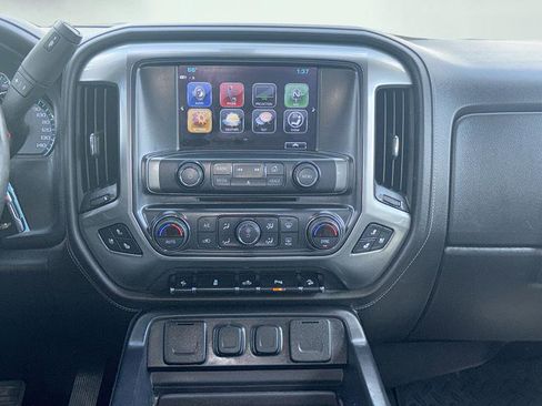 Used 2019 Chevrolet Silverado 2500 LTZ w/ Vortec Plus Package AWD/4WD image 18