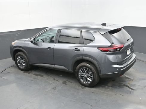 Certified 2025 Nissan Rogue S image 30