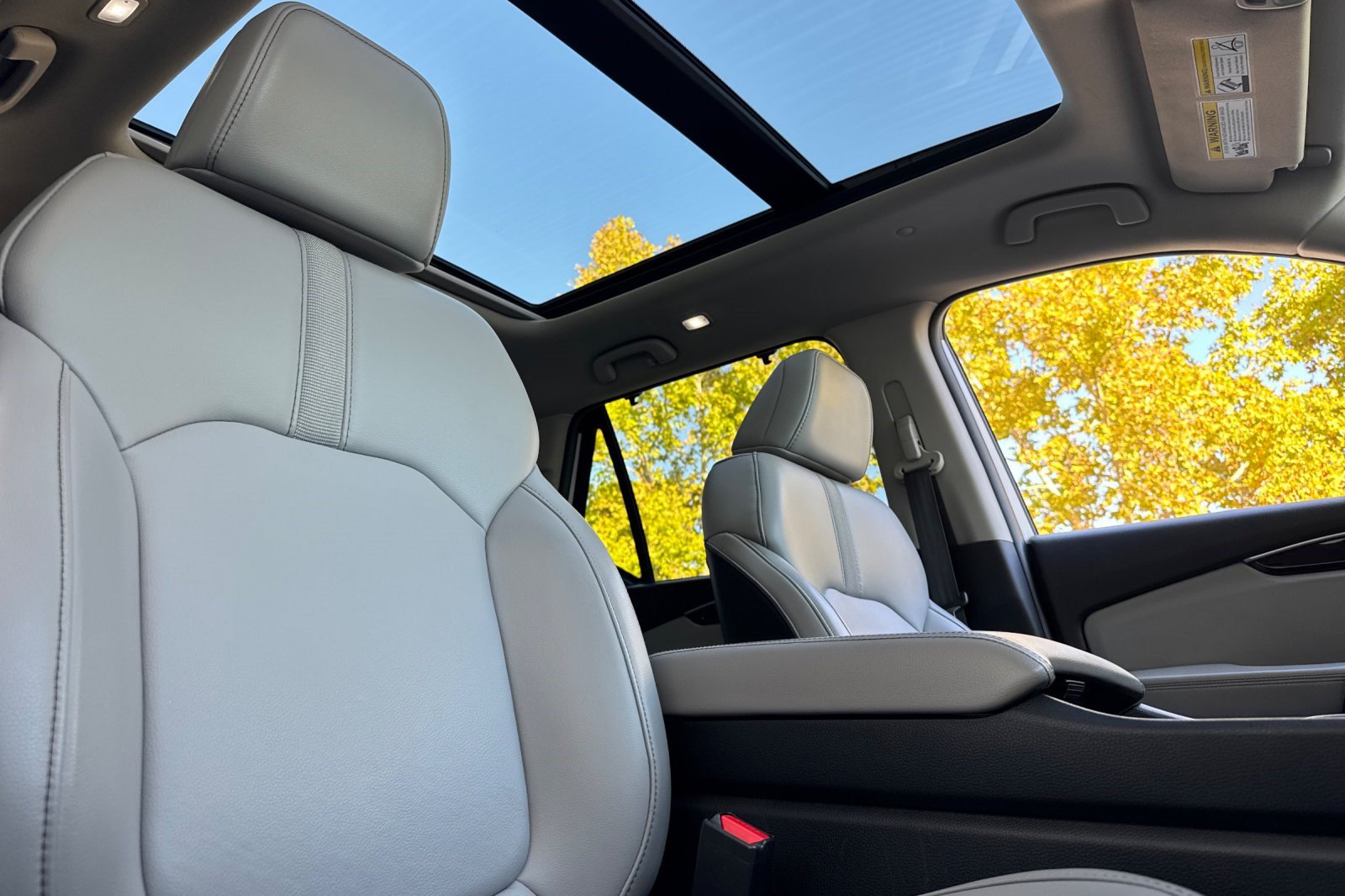 Used 2025 Honda Pilot Touring image 25