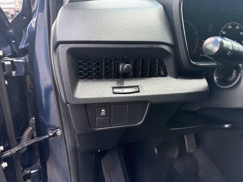 Certified 2025 Honda CR-V EX image 15