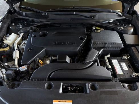 Used 2017 Nissan Altima 2.5 SL FWD image 51