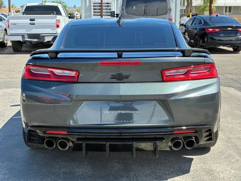 Used 2016 Chevrolet Camaro SS RWD image 7