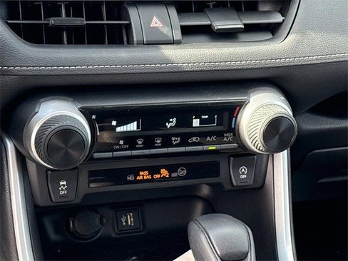 Used 2023 Toyota RAV4 LE image 21