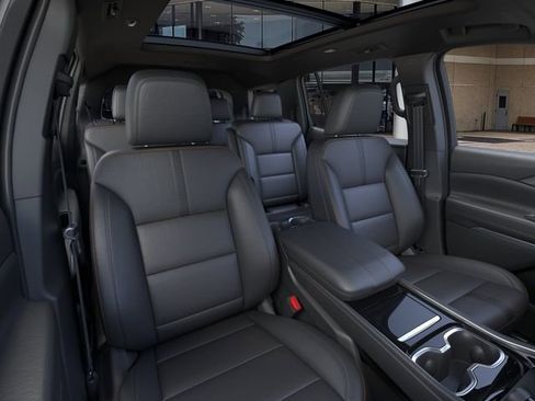 New 2026 Chevrolet Traverse High Country w/ LPO, Floor Liner Package FWD image 16