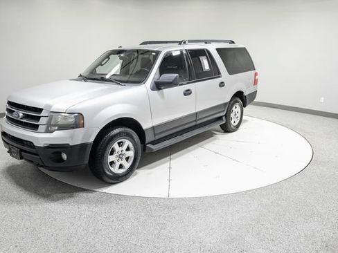 Used 2017 Ford Expedition EL XL w/ Equipment Group 101A AWD/4WD image 36