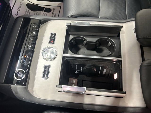 New 2027 Lincoln Navigator L Reserve AWD/4WD image 33