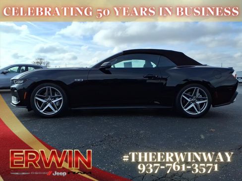 Used 2024 Ford Mustang GT Premium image 4