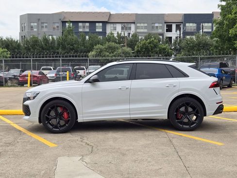 New 2026 Audi RS Q8 performance AWD/4WD image 7