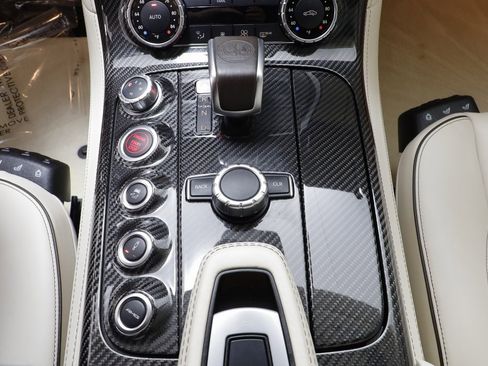 Used 2013 Mercedes-Benz SLS AMG GT Roadster image 14