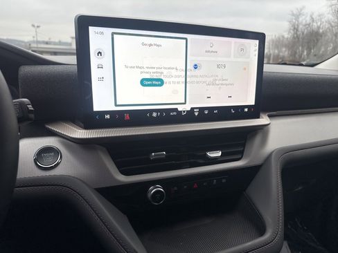 New 2026 Ford Explorer Active w/ Active Comfort Package image 22