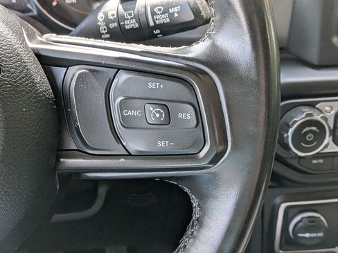 Used 2020 Jeep Wrangler Unlimited Sport AWD/4WD image 16