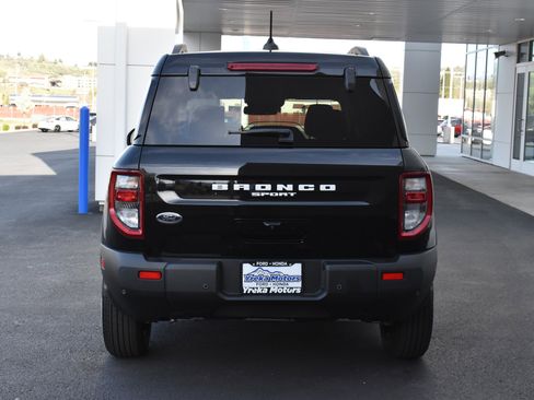 New 2025 Ford Bronco Sport Outer Banks w/ Topo Graphic Package image 14