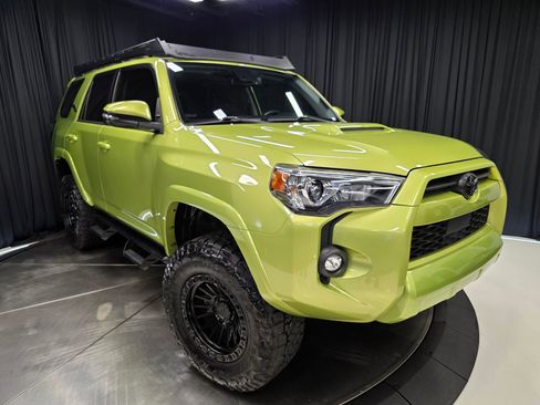 Used 2023 Toyota 4Runner TRD Off-Road Premium w/ Moonroof Package AWD/4WD image 53