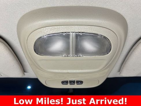 Used 2005 GMC Envoy SLE w/ Sle Preferred Equipment Group image 18