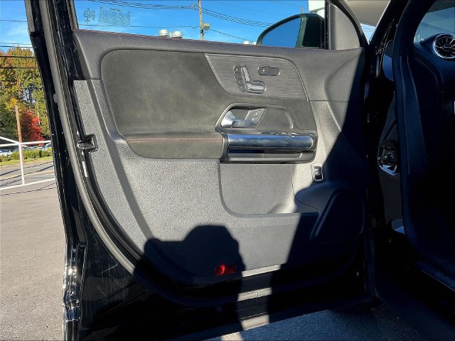 Certified 2023 Mercedes-Benz GLA 250 4MATIC image 22