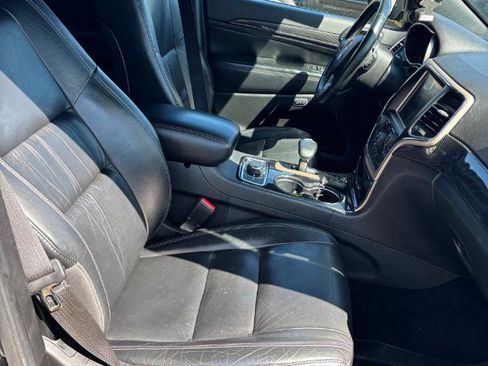 Used 2014 Jeep Grand Cherokee Limited image 26