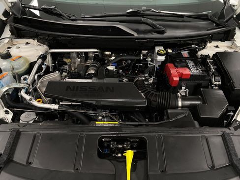 Certified 2025 Nissan Rogue S AWD/4WD image 10