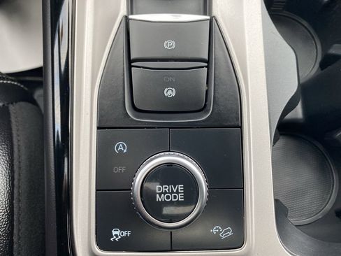 Used 2023 Ford Explorer ST w/ Equipment Group 401A AWD/4WD image 40