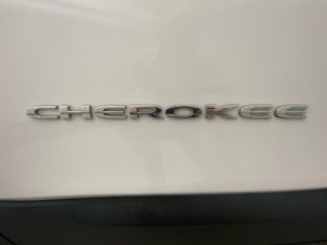 Used 2021 Jeep Cherokee Limited w/ Elite Package FWD image 27