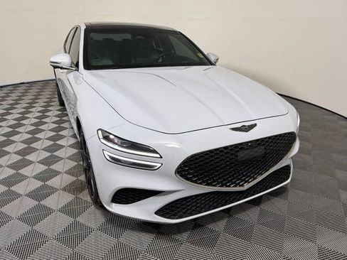 Used 2023 Genesis G70 3.3T w/ Sport Prestige Package RWD image 8