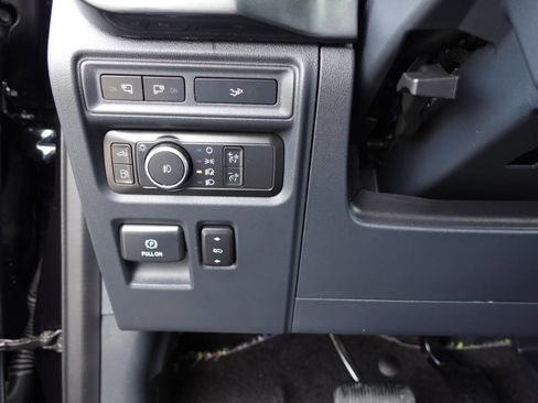 Used 2022 Ford F150 XLT w/ Equipment Group 302A High image 58