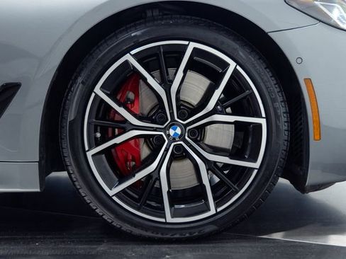 Used 2023 BMW M550i xDrive w/ Executive Package image 28